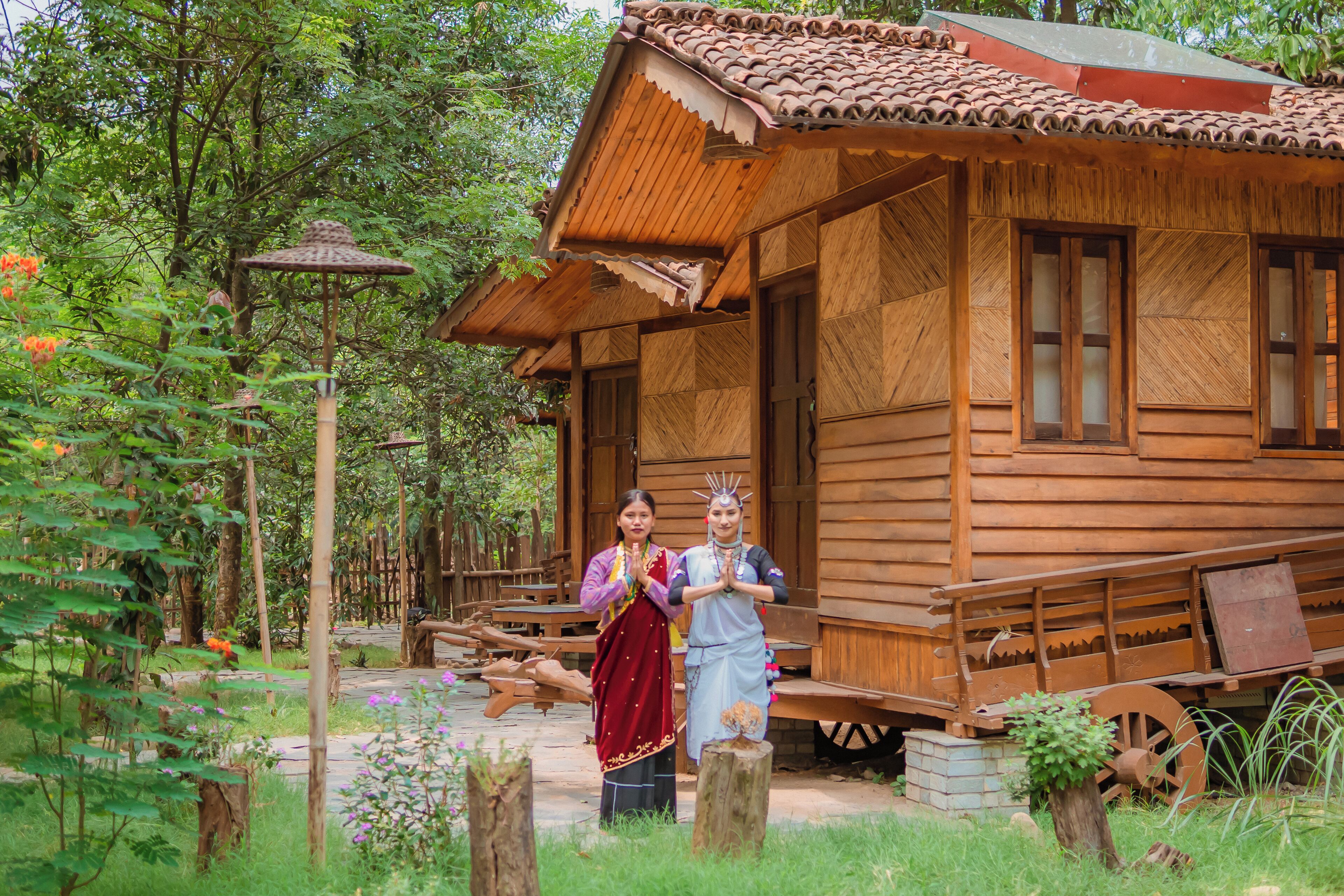 KIT HOUSE DELUXE | Pillowtop beds, desk, soundproofing, free WiFi