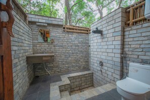 CART HOUSE DELUXE | Bathroom - Bagaicha Adventure Resort (Devachuli)