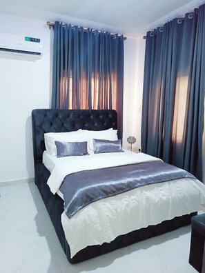 Apartemen Klasik | 1 kamar tidur, seprai antialergi, meja kerja, dan kedap suara