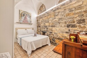 1 chambre, accès au Wi-Fi (inclus), literie fournie