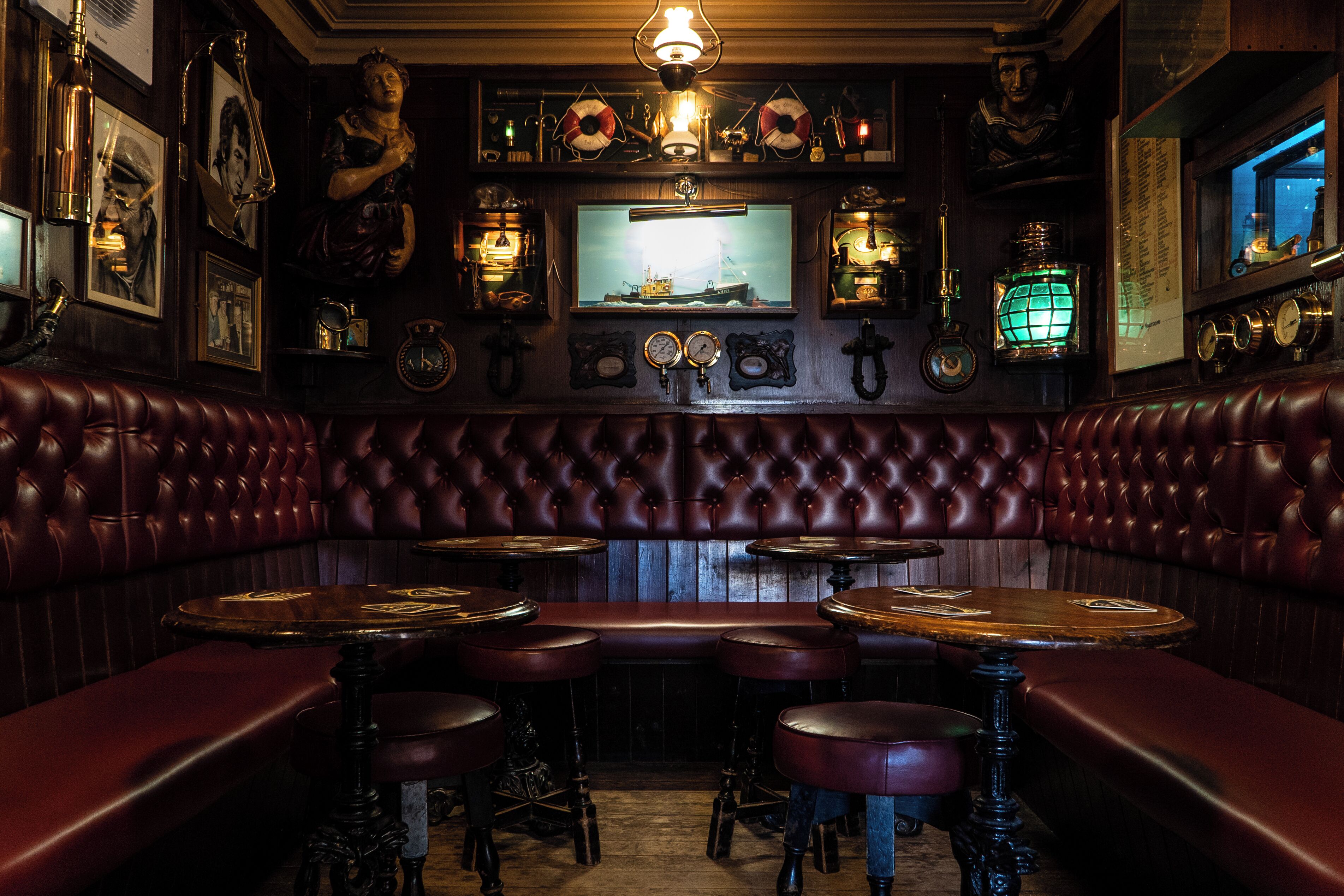 Bar (en la propiedad)