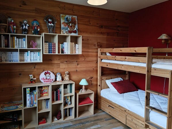 4 bedrooms