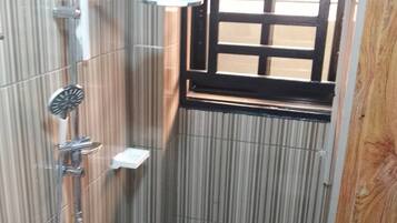 Chambre Double Standard | Salle de bain