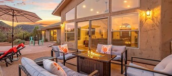 Serene Retreat - Heated Pool, Spa, Sauna, Grass Pickleball