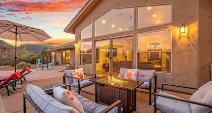 Serene Retreat - Heated Pool, Spa, Sauna, Grass Pickleball