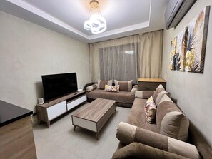 Living area - Luxury Appartement With Pool 5min to Gueliz (Marrakech)