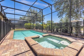 Pool - Luxury Kissimmee Escape 9BR  18 Guests (Kissimmee)