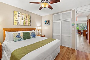 1 bedroom, iron/ironing board, free WiFi, bed sheets - Relax with lush lanai views and poolside access (Lahaina)
