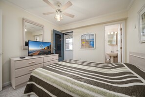 3 chambres, fer et planche à repasser, accès Internet