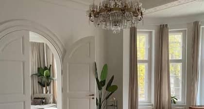 Aeronaut Suites powered by Pearl1