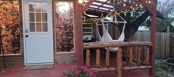 Rustic Retreat-full brkfst included Zannabella B&B