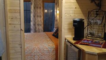 1 habitación, wifi y ropa de cama