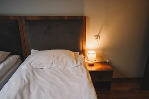 1 bedroom, free WiFi, bed sheets - Rooftop Grey Apartment at Rustaveli Avenue (T'bilisi)