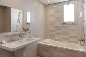 House | 2 bedrooms - Vesta - Luxury Apt- 2Br - CFC XV (New Cairo)
