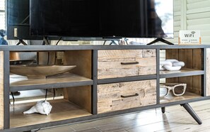 Interior - Ocean and Bay view luxury condo with balcony (Ocean City)