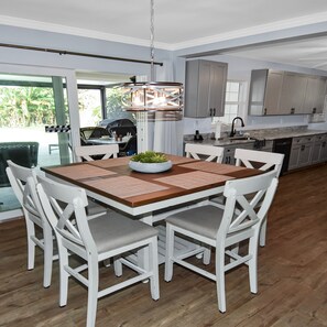 Villa | 3 bedrooms, Internet - Little Paradise - 3 2 Yacht Club Area With Pool (Cape Coral)