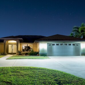 Villa | 3 bedrooms, Internet