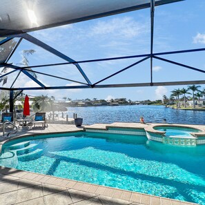 別墅 | 3 間睡房、互聯網