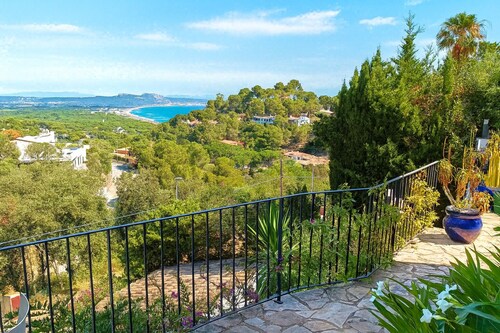 MAGNIFIQUE VILLA BEGUR SA RIERA 3 CHAMBRES VUE MER ET JACUZZI