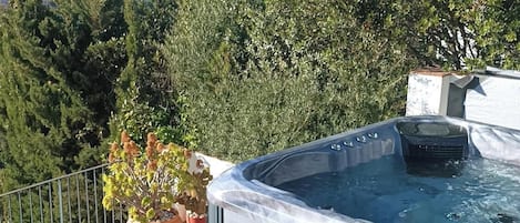 Bubbelpool utomhus