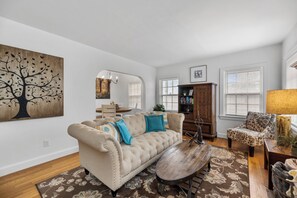 Televisor intel·ligent i reproductor de DVD 