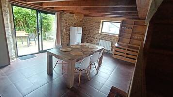 تناول الطعام