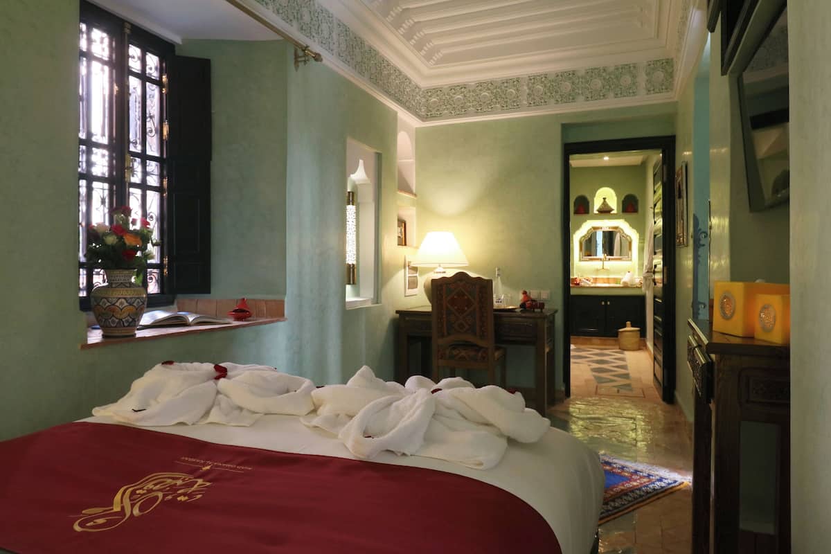Superior Single Room, Patio | 1 bedroom, in-room safe, iron/ironing board, free WiFi