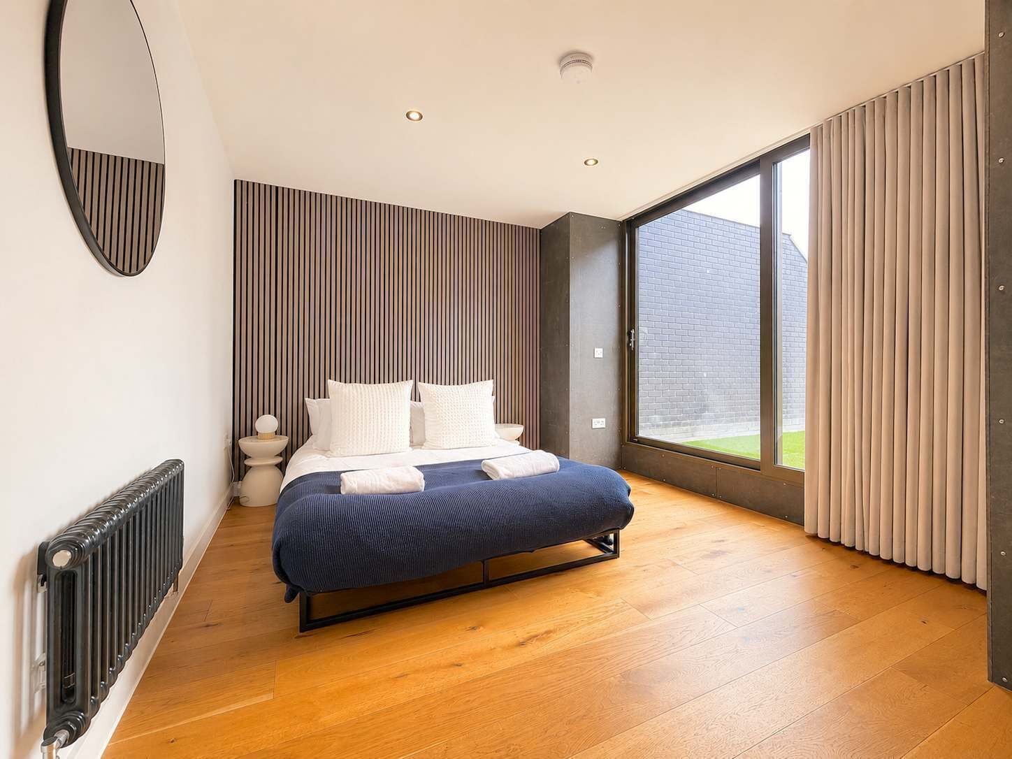 4 chambres, fer et planche à repasser, Wi-Fi, draps fournis