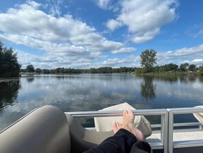 Property grounds - Canadian Lakes, MI - Spacious Private Lake and Beach (Stanwood)