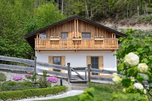 Exterior - Romantik- und Familien-berghütte "wildbarren" für Max. 7 Personen (Oberaudorf)