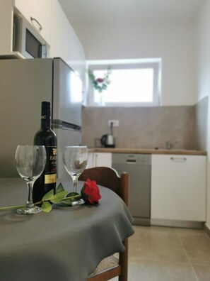 Apartment (Kati - 150 m from beach - A2(4)) | Living area