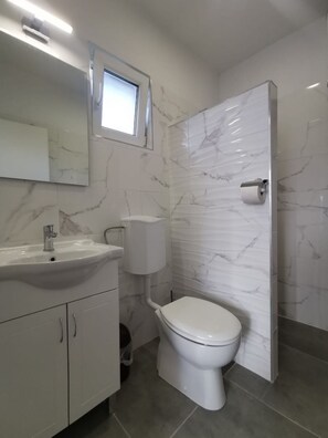Appartement (Kati - 150 m from beach - A4(2)) | Salle de bain