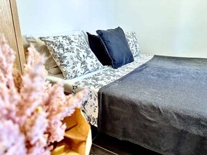 Apartament (Mattisa - 150 m from sea - A1(4+2)) | 3 dormitoris i wifi gratuïta