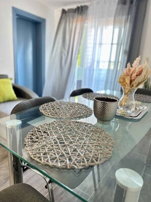 Apartament (Mattisa - 150 m from sea - A1(4+2)) | Servei de restauració