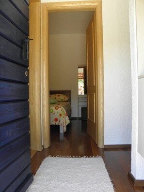 Ferienhaus (Pearl - 5 m from sea - H(8)) | 4 Schlafzimmer, kostenloses WLAN