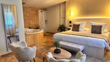 Coffres-forts dans les chambres, bureau, rideaux occultants