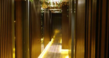 The Hera Platinum Hotel