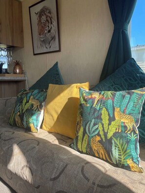 2 habitaciones, tabla de planchar con plancha y wifi