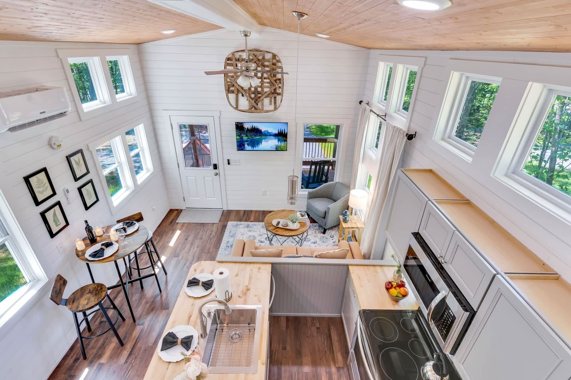 Geladeira, micro-ondas, fogão, cooktop