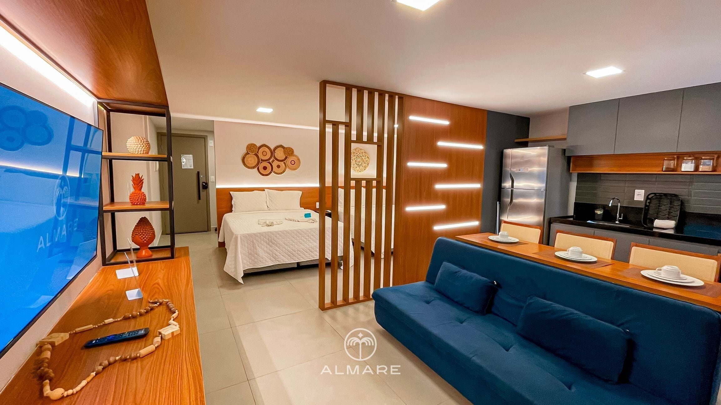 1 habitación, espacio para trabajar con laptop y wifi gratis 