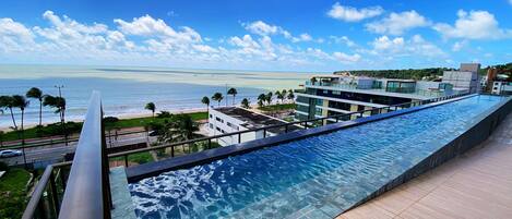 Appartement Deluxe | Piscine | Piscine extérieure