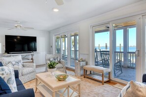 Smart TV, fireplace - Stunning 5-Bedroom Inlet Home with Private Pool, Pool House, and Dock (Murrells Inlet)