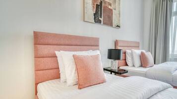 2 chambres, fer et planche à repasser, Wi-Fi gratuit, draps fournis