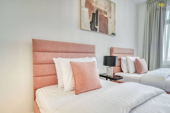 2 bedrooms, iron/ironing board, WiFi (free), bed sheets