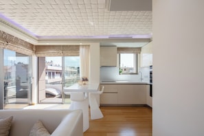 Living area - DeMaNi President Suites (Sitia)