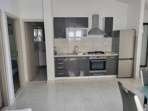 Apartamento (Hidden gem - beachfront - A3 Vedrana ) | Cozinha privada