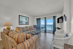 Smart TV - 2 Bedroom Condo Oceanfront Paradise! (Panama City beach)