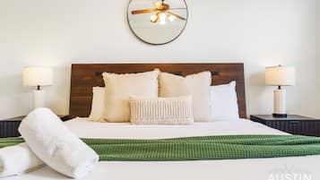 4 bedrooms, desk, iron/ironing board, free WiFi