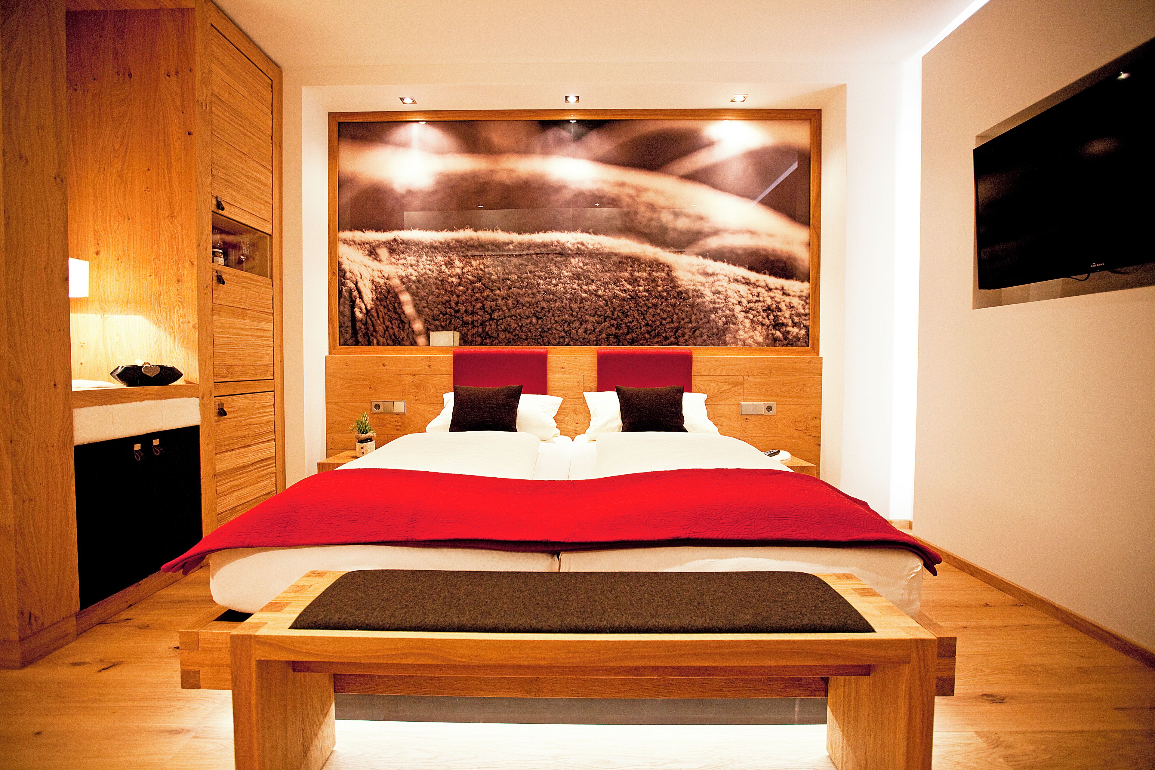 Superior Double Room | In-room safe, soundproofing, free WiFi, bed sheets
