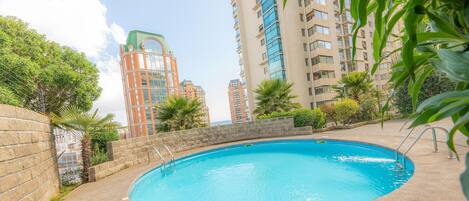 公寓 | 泳池 | 室內泳池、季節性室外泳池